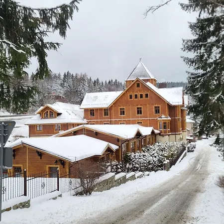 Jozefina 8 Dwupoziomowy Z Tarasem Apartmán *